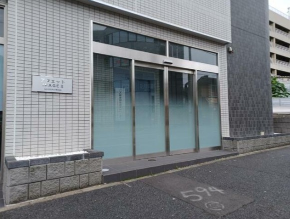 アフェット稲毛Ⅱのエントランス