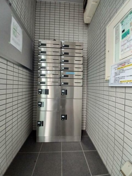 アフェット稲毛Ⅱのエントランス