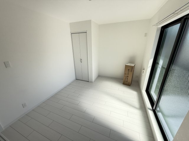 【洋室】 | CASA CALMA 茨田大宮