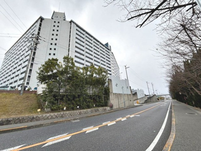 【周辺】 | 泉北若松台ＡＢ住宅１号棟 | ペット飼育可能ですので、大切なペットと暮らす癒しの住まいですね♪