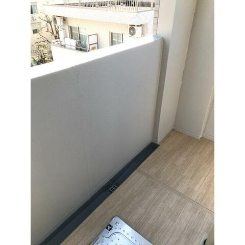 【バルコニー】