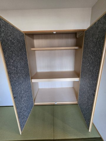 エイリックスタイル藤崎南コートプレイスの収納|家族全員分の布団をしっかりしまうならやっぱり収納力抜群の押入れが便利！