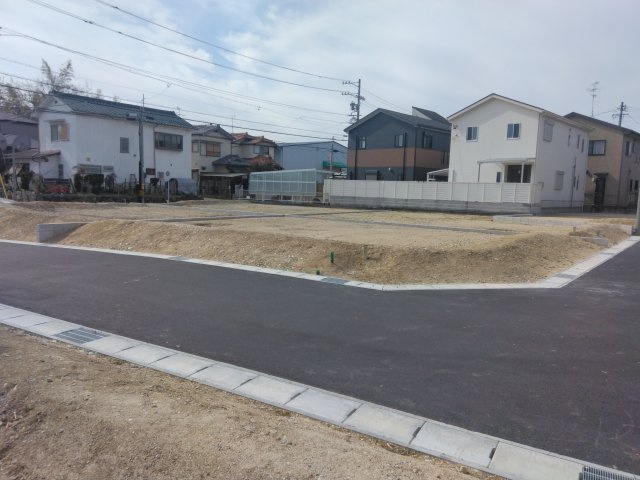 【トーヨーホーム売主/売建】瀬戸市坂上町Ⅴ Ｃ分譲の前面道路含む現地写真|現地土地写真
