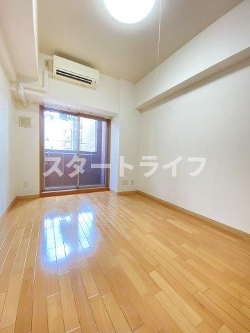 大阪市東淀川区西淡路１丁目の賃貸マンションの寝室