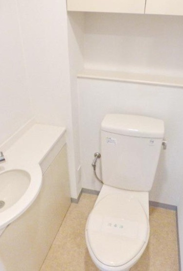 アーバンフラッツつつじヶ丘のトイレ|※別部屋参考写真
