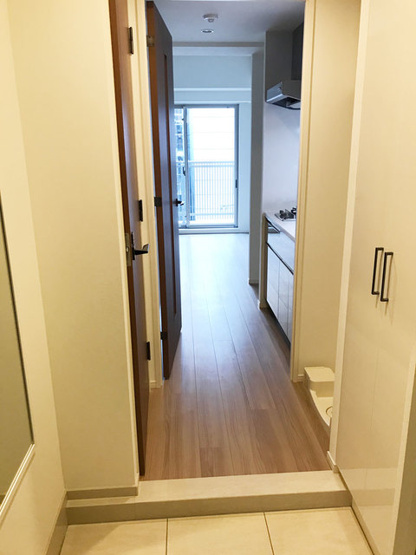 【玄関】 | パークアクシス築地 | ※写真は同タイプ住戸です。