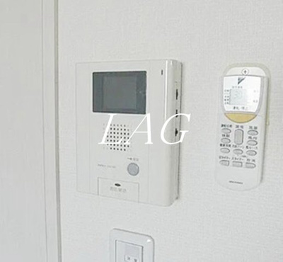 【セキュリティ】 | ドゥーエ青物横丁 | モニター付きインターホンです。