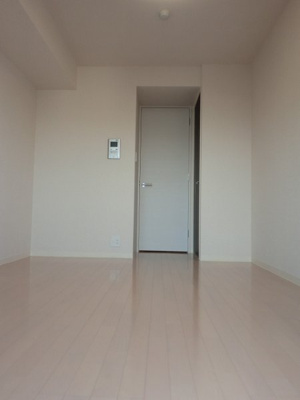 【洋室】 | 新品家具付きマンション宮本町15(KaGood東京)