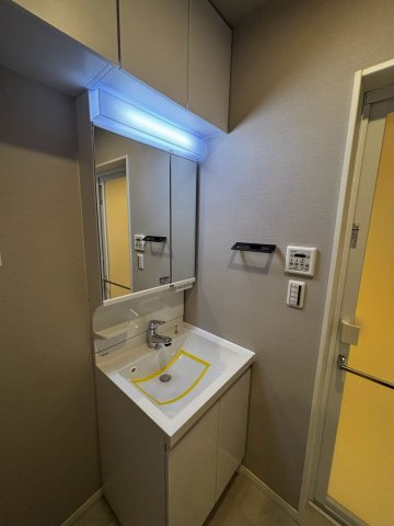 相模原市緑区下九沢中古戸建の独立洗面台|独立洗面台です