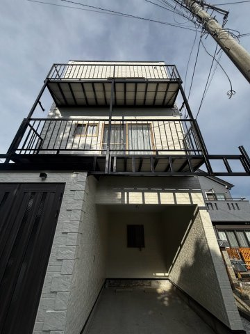 相模原市緑区下九沢中古戸建の外観|外観は落ち着いています
