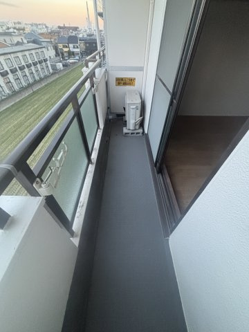 メゾンピッコロ塚口のバルコニー