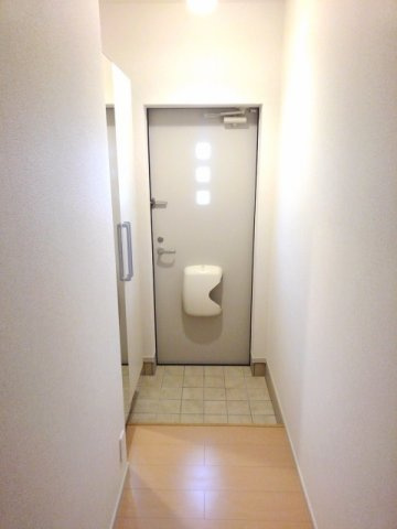 ハッピーメゾン　Ⅲの玄関