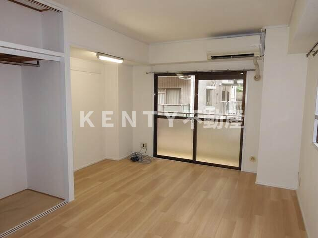 【居間・リビング】 | メゾン大井町 | おしゃれな居間です
