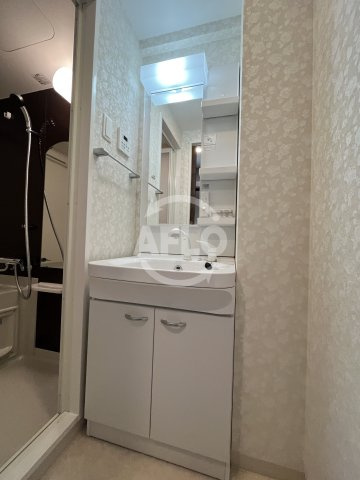 Luxe大阪城南の独立洗面台|Luxe大阪城南　