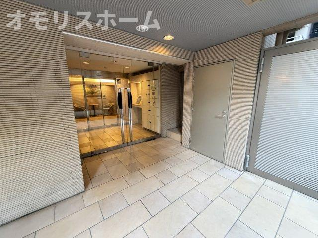 DeLCCS大森のエントランス