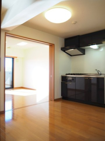 ルーブル上池台弐番館 の居間・リビング