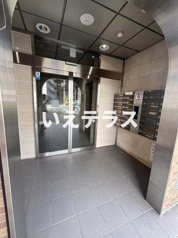 ミリオンベル神戸のエントランス