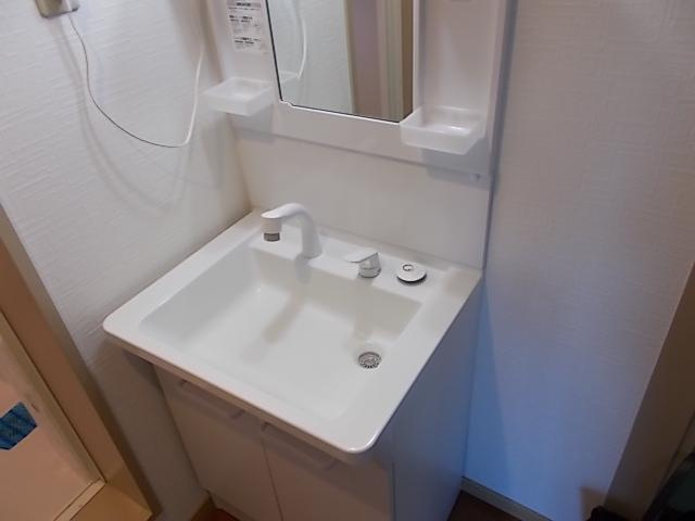 佐藤第一ビルの洗面所