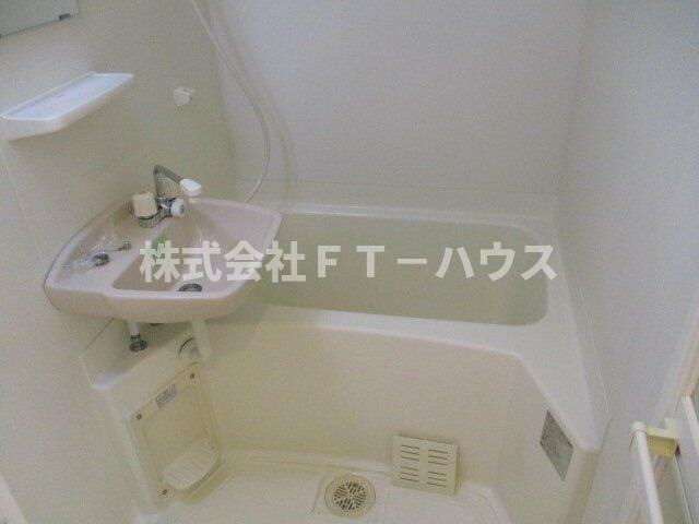 ミリアビタＮＯ．１３の浴室