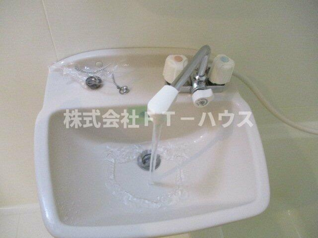 ミリアビタＮＯ．１３の洗面所