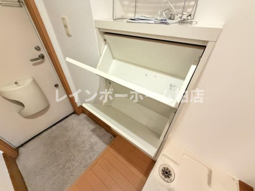 特典：仲介手数料が50％OFFです‼の収納|玄関のシューズボックスです