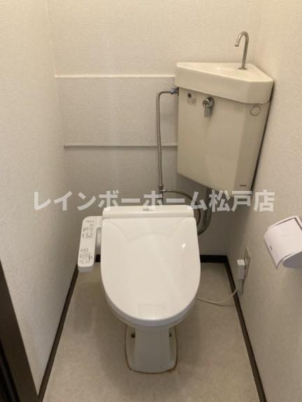 萩沢ハイツA棟仲介手数料（賃料の1.10ヵ月）の50％OFF対象物件！のトイレ|トイレです