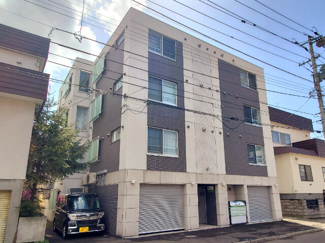 ロワ・シャルマン