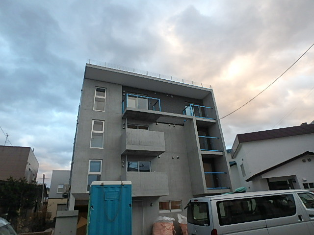 トロワセリーヌ