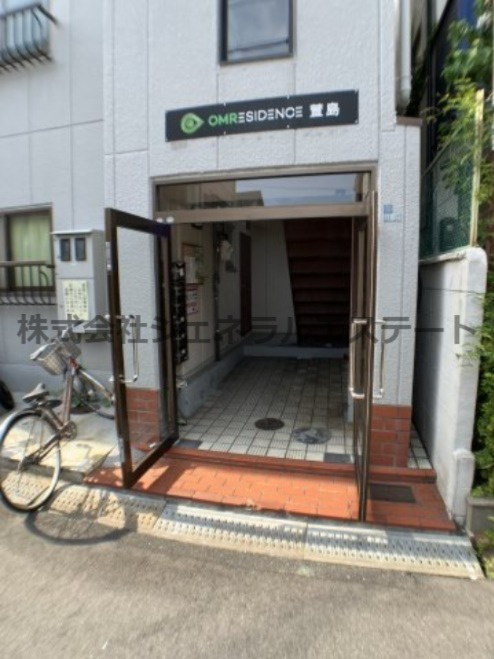 OMレジデンス萱島のエントランス