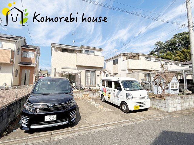 川越市大字下広谷　中古戸建の駐車場