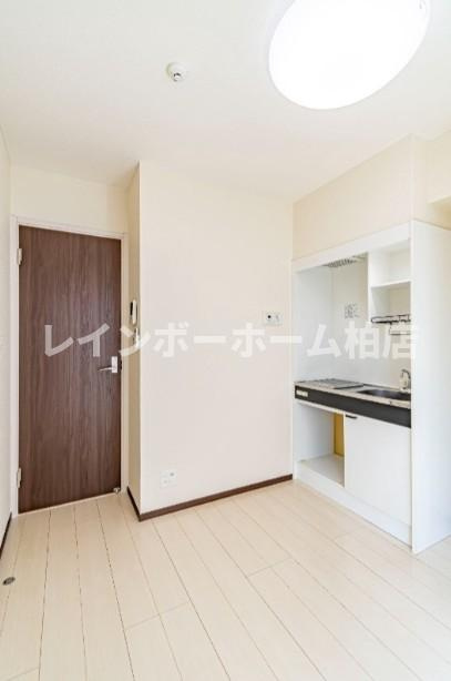 ROSSO高柳の内装|キッチン周辺です