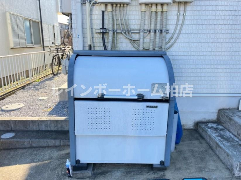 ROSSO高柳のその他共用部分|ゴミ置き場です
