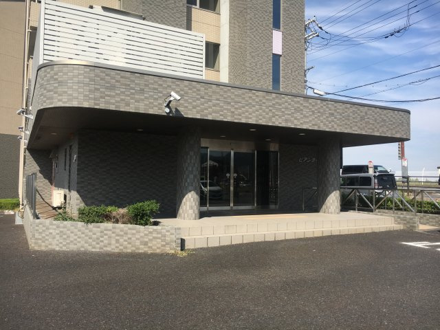 【エントランス】 | ビアンクール