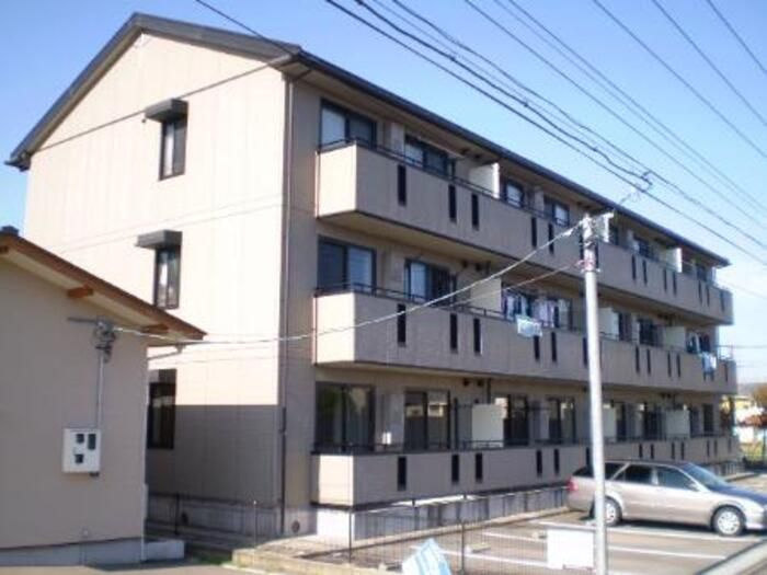 セジュール西公文名の外観