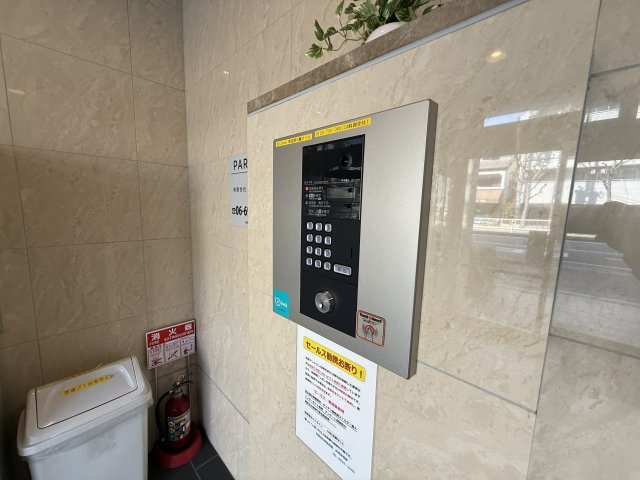 【エントランス】 | PARK CUBE