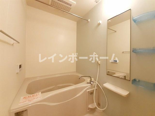 メゾン ド ポミエMの浴室