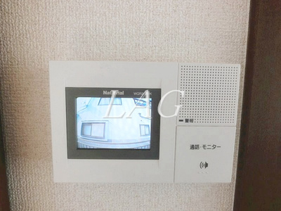 【セキュリティ】 | ハッピークローバー | オートロックです。