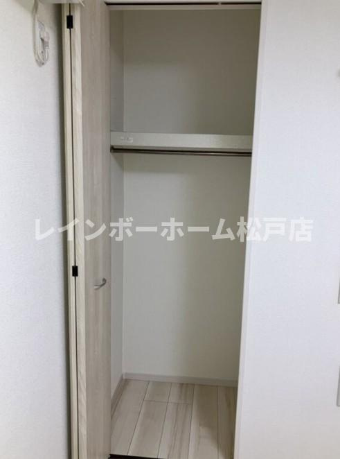 特典：仲介手数料が半額です!!の収納|こまごまとしたものを収納できそうですね