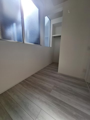 LEGGERO武庫川の洋室