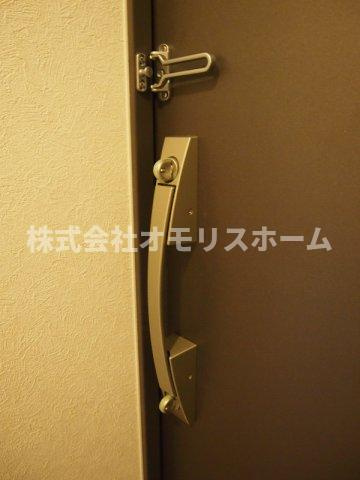 ルーブル旗の台弐番館 の玄関