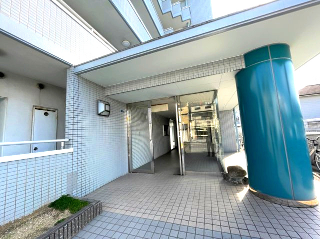 コーポ小林のエントランス