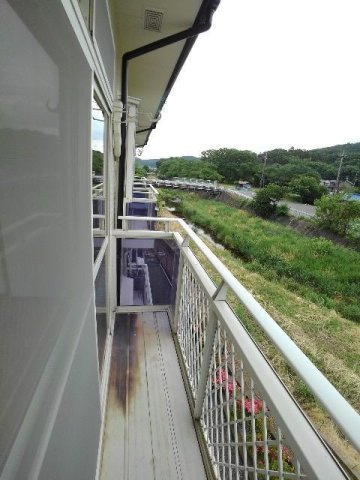 ハイツシンメイのバルコニー