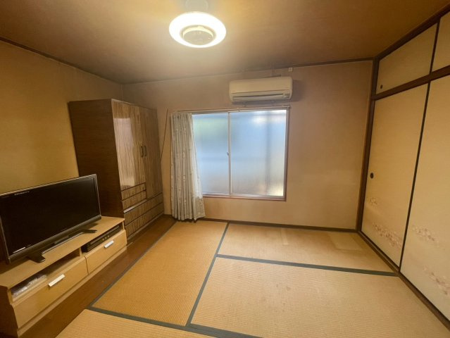 寝屋川市点野4丁目の和室