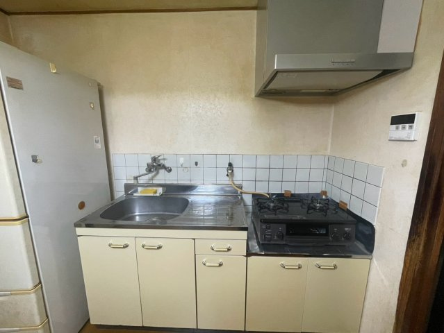 寝屋川市点野4丁目のキッチン|キッチンはお好みのガスコンロを設置していただけます！