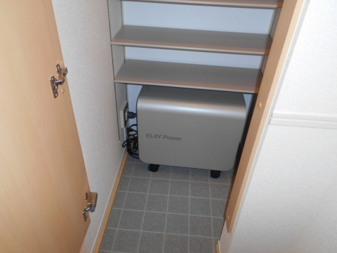 サニープレイス十一屋 B棟の玄関