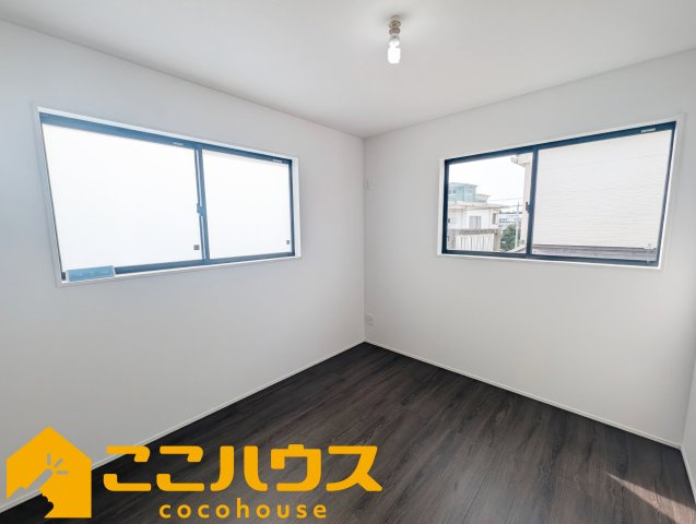 八重瀬町安里3期　グラファーレ　新築戸建て　全2棟　1号棟の子供部屋|【施工例】※同施工の別物件写真