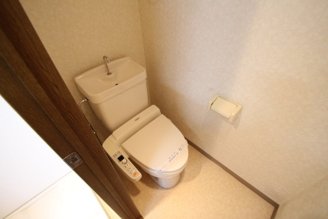 アンブシュール京橋のトイレ
