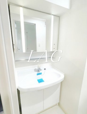 【洗面所】 | アソシエール糀谷 | 独立洗面台です。