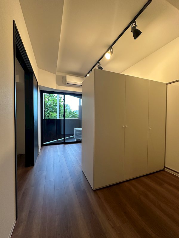 新品家具付きマンション新宿11(KaGood東京)の洋室