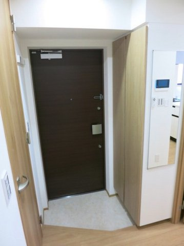 【玄関】
